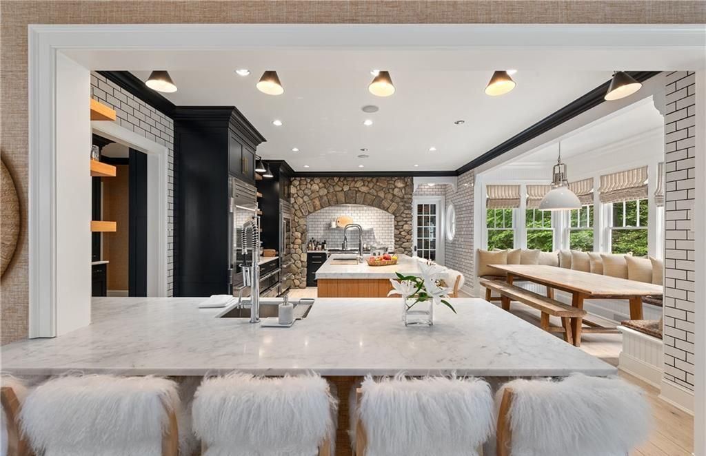 New York Elegance Chic Shingle and Stone Residence with Breathtaking Views Priced at 16.5 Million 9