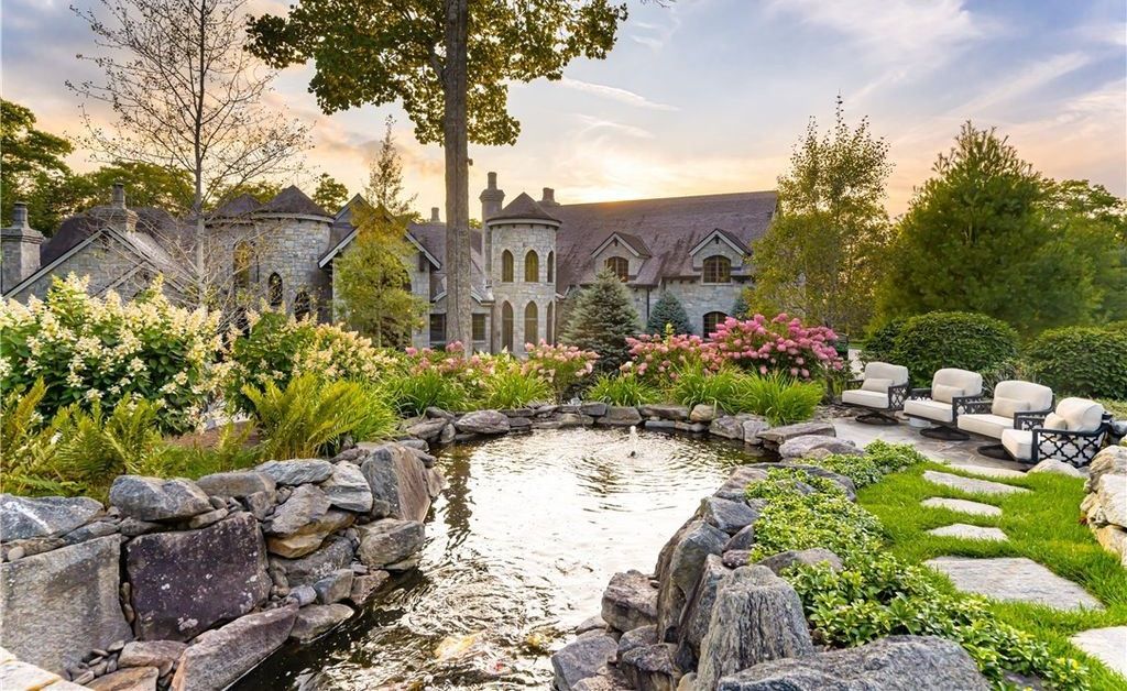 North Carolina Mountain Masterpiece Unparalleled Architecture and Craftsmanship Priced at 14 Million 33