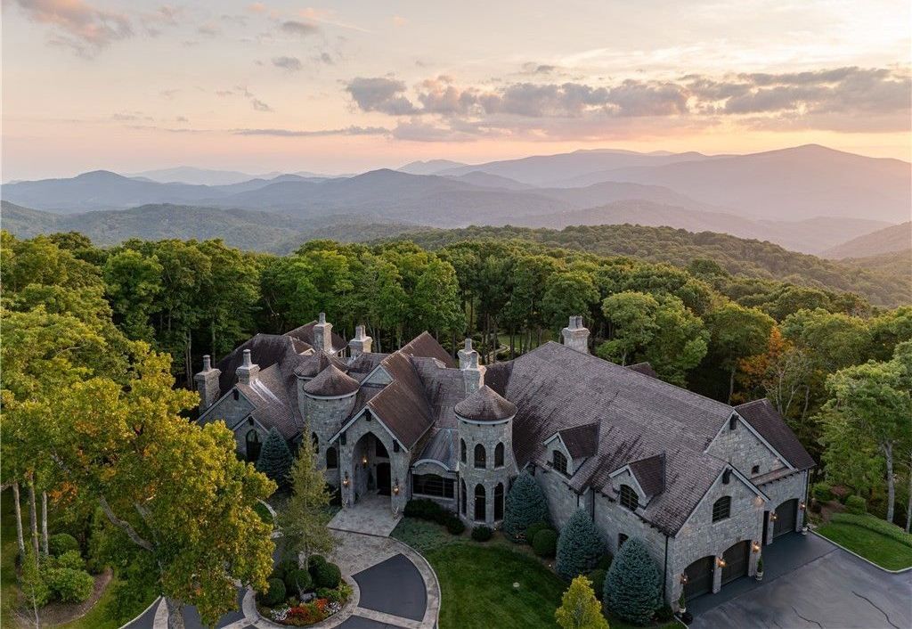 North Carolina Mountain Masterpiece Unparalleled Architecture and Craftsmanship Priced at 14 Million 35