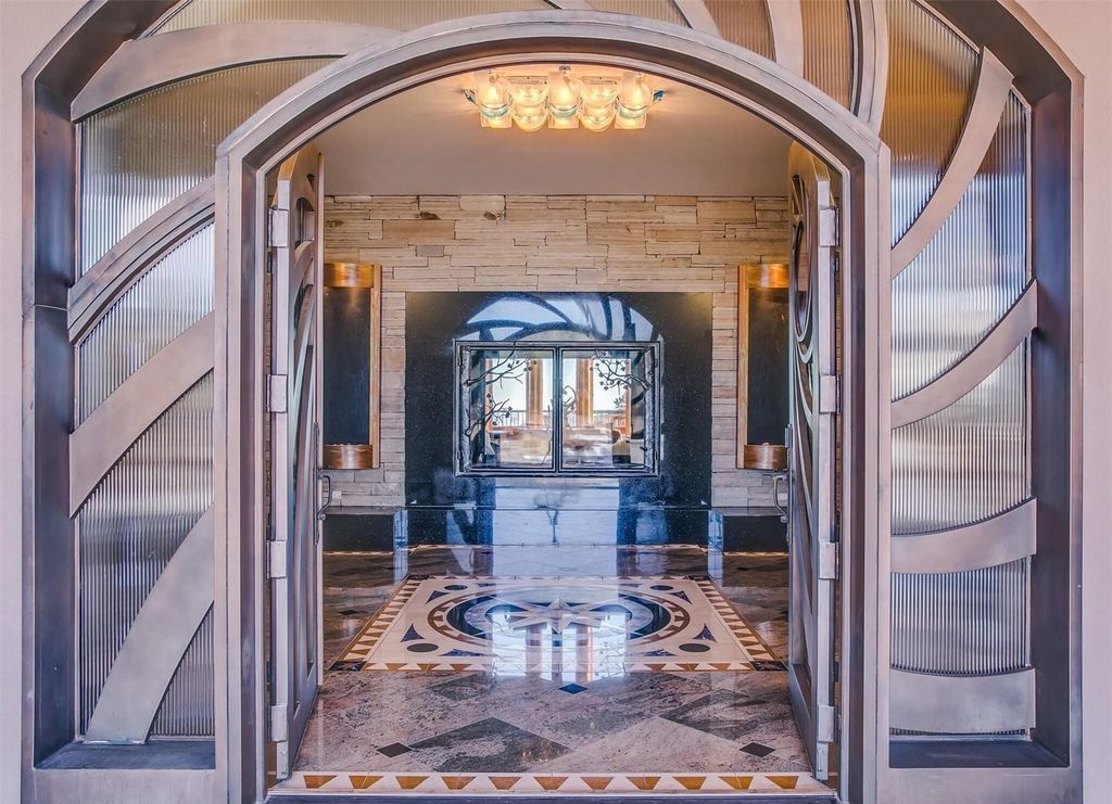 One of a Kind Mountaintop Estate on 74.5 Acres Offering the Quintessential Colorado Lifestyle Asking 18998000 5