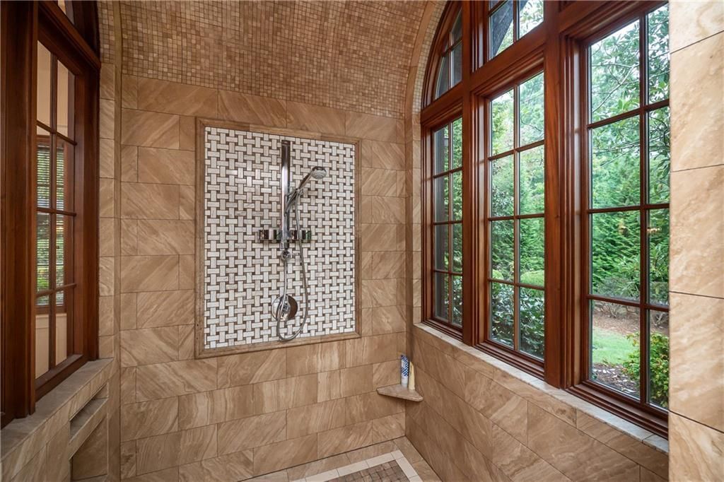 Pristine Old English Style Manor with Panoramic Waterfront Views Asking 6989000 28