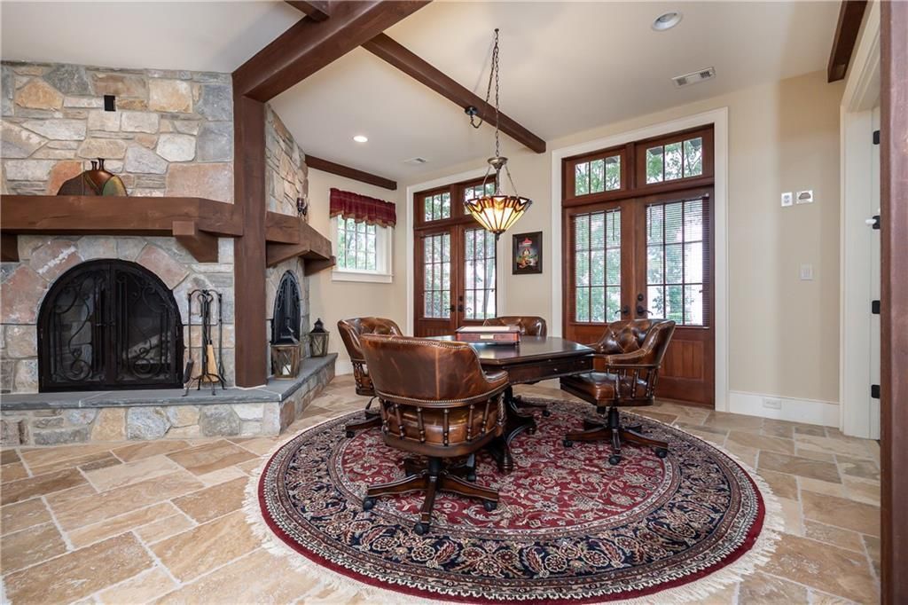 Pristine Old English Style Manor with Panoramic Waterfront Views Asking 6989000 36