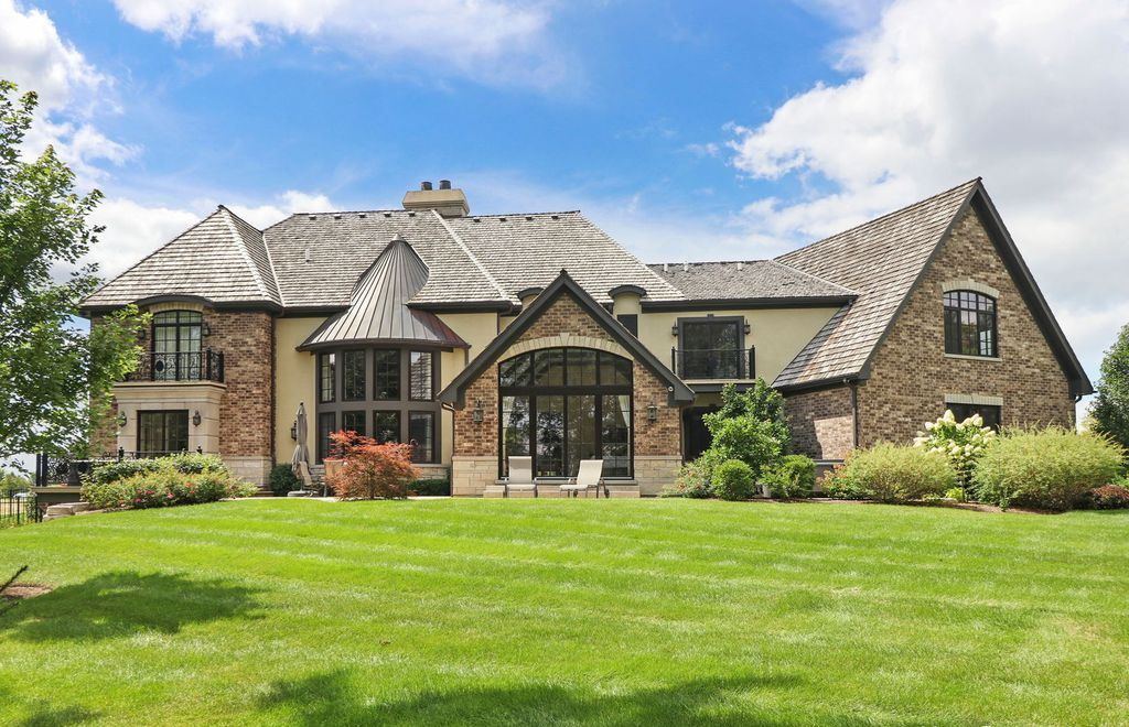 Refined Living at Its Finest Distinguished Illinois Home in Exclusive Community Asking 2995000 50
