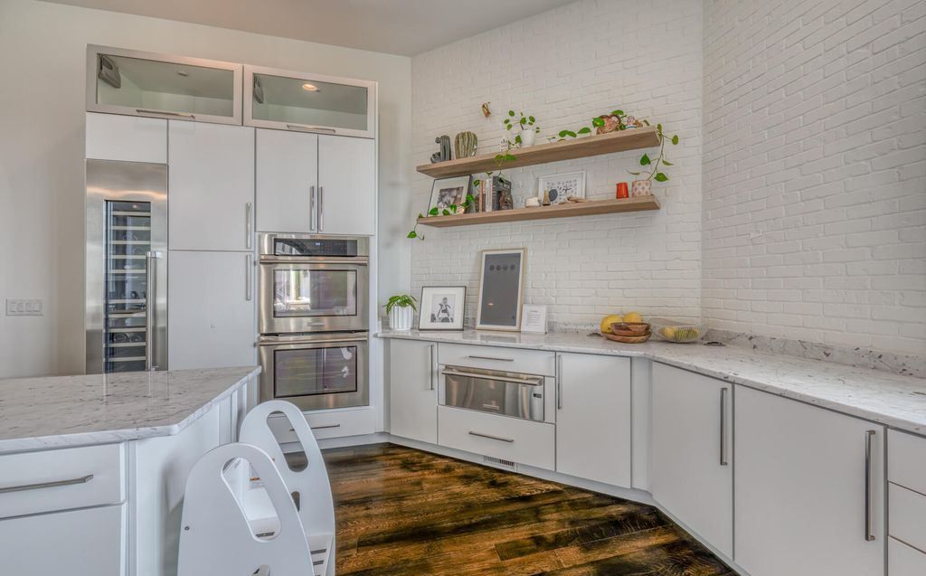 Refined Living in East Tennessee 9000 Sq Ft Architectural Masterpiece Priced at 2.5 Million 21