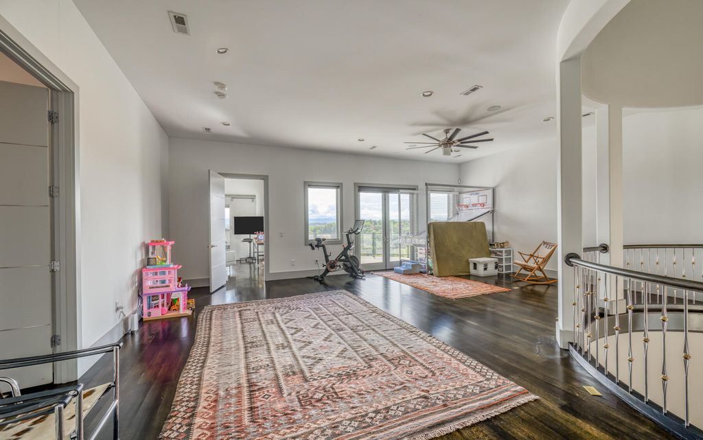 Refined Living in East Tennessee 9000 Sq Ft Architectural Masterpiece Priced at 2.5 Million 41