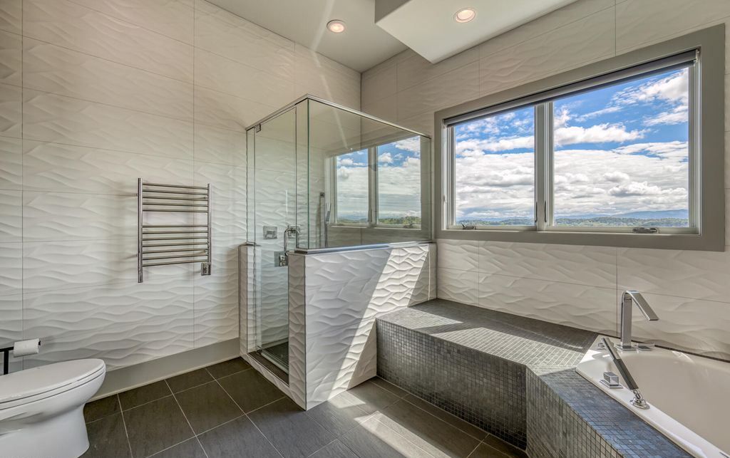 Refined Living in East Tennessee 9000 Sq Ft Architectural Masterpiece Priced at 2.5 Million 45