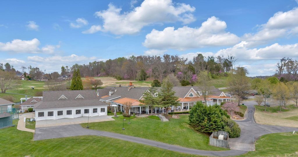 Refined Living in East Tennessee 9000 Sq Ft Architectural Masterpiece Priced at 2.5 Million 63