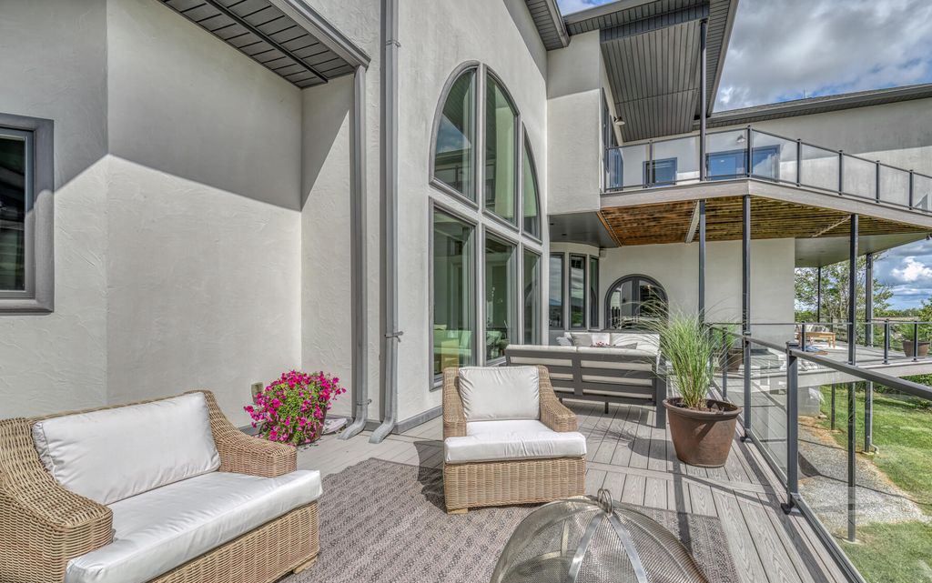 Refined Living in East Tennessee 9000 Sq Ft Architectural Masterpiece Priced at 2.5 Million 8