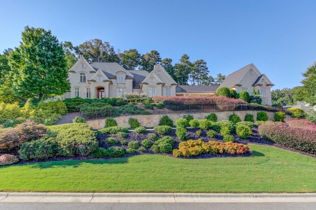 Serene Blend of Luxury and Harmony Beautifully Designed Feng Shui Home in Georgia Asking 5.495 Million 1