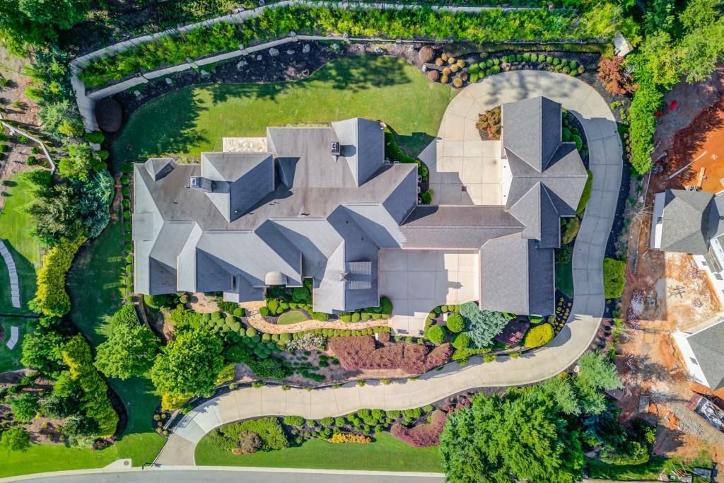 Serene Blend of Luxury and Harmony Beautifully Designed Feng Shui Home in Georgia Asking 5.495 Million 62