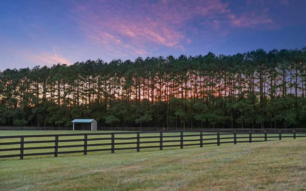 Stock Range Farm Luxury Meets Seclusion on Marylands Eastern Shore Asking 17.9 Million 47