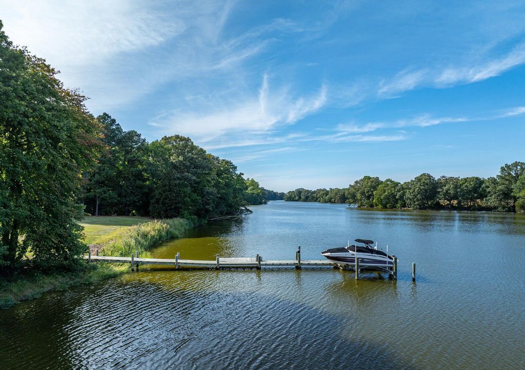 Stock Range Farm Luxury Meets Seclusion on Marylands Eastern Shore Asking 17.9 Million 48