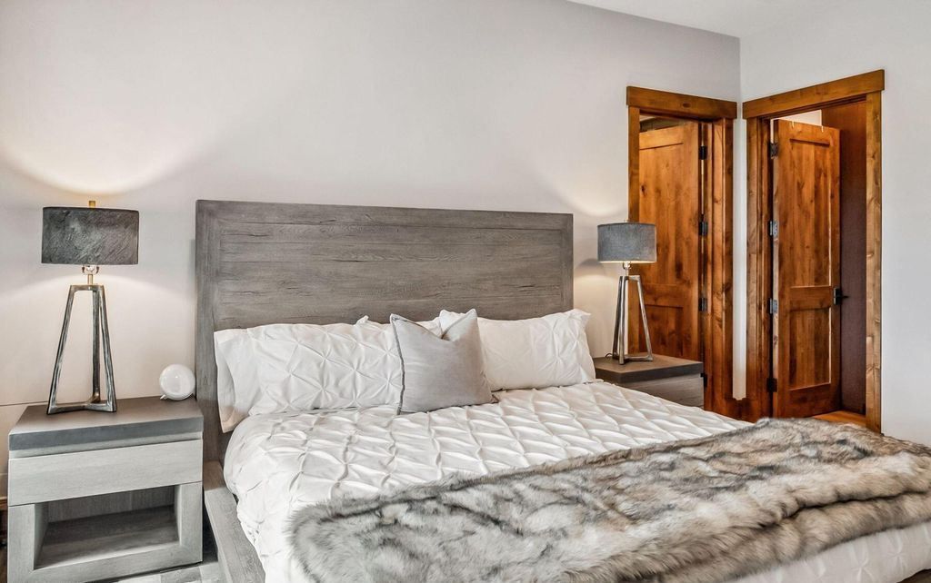 Stunning Colorado Mountain Home Beautifully Remodeled with Serene Views and Seclusion Listed at 8.9 Million 47