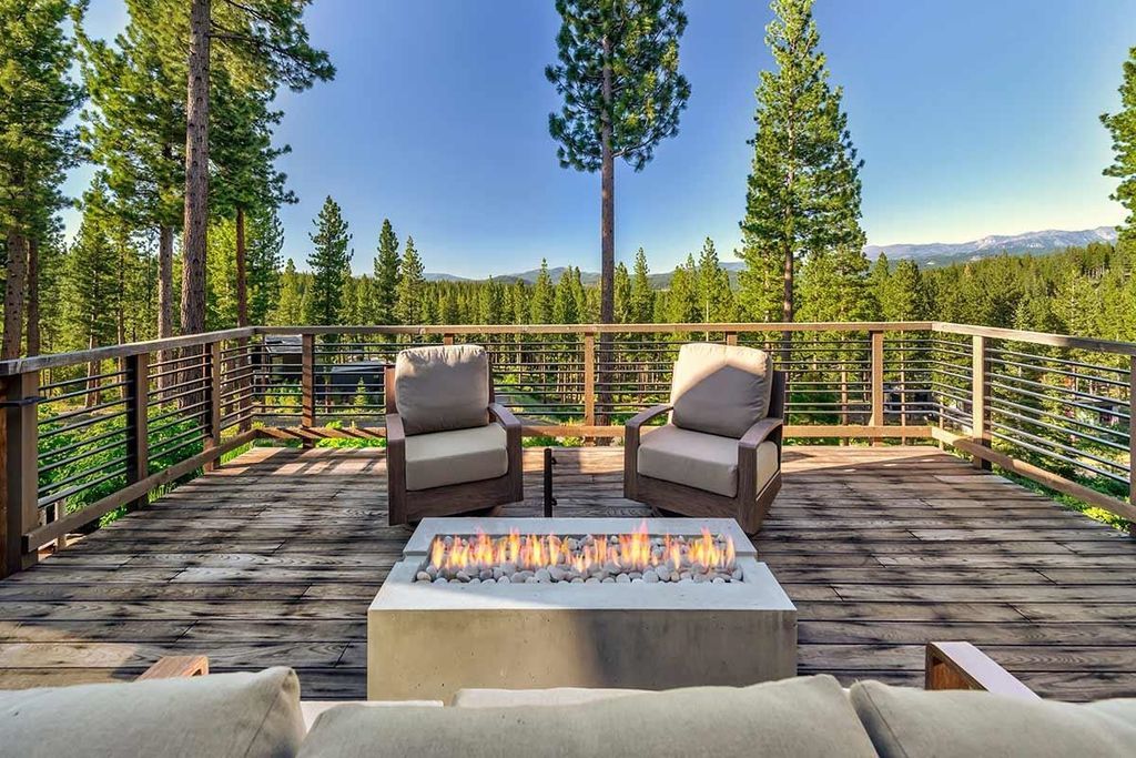 Tahoes Premier Mountain Farmhouse Estate Blending High End Living with Natural Serenity Priced at 13995000 9