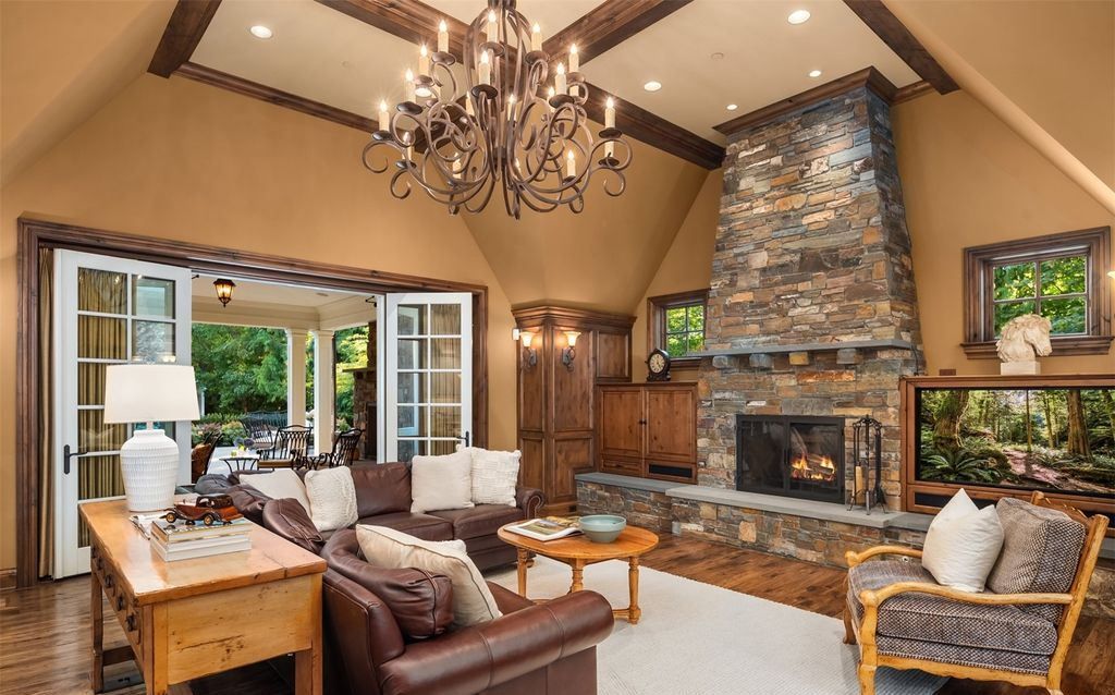 Toth Constructions Masterpiece Custom Residence in The Estates at Camden Park Priced at 8375000 14