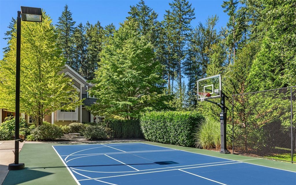 Toth Constructions Masterpiece Custom Residence in The Estates at Camden Park Priced at 8375000 34