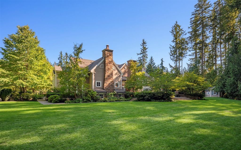 Toth Constructions Masterpiece Custom Residence in The Estates at Camden Park Priced at 8375000 35