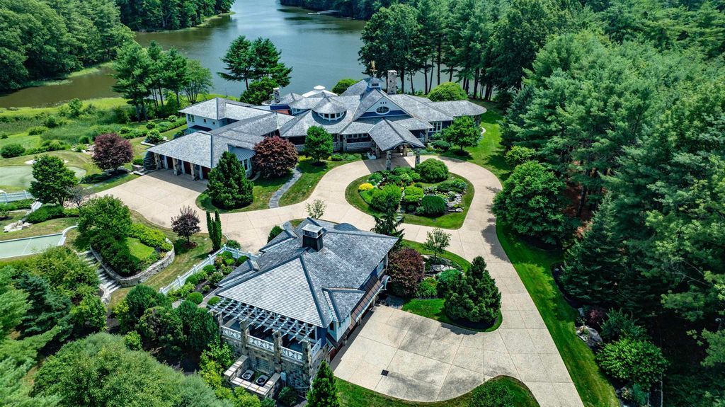 Villa Como Luxurious Estate Blending Elegant Living with Natural Beauty in New Hampshire Asking 10.95 Million 1