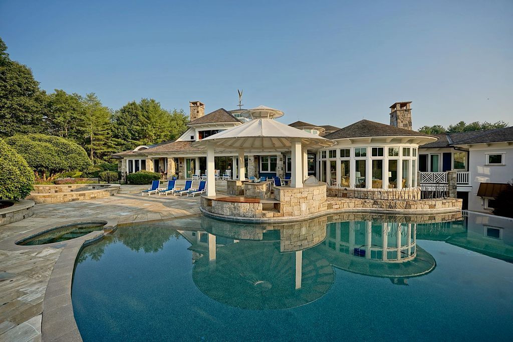 Villa Como Luxurious Estate Blending Elegant Living with Natural Beauty in New Hampshire Asking 10.95 Million 10