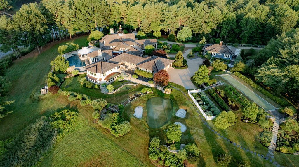 Villa Como Luxurious Estate Blending Elegant Living with Natural Beauty in New Hampshire Asking 10.95 Million 3