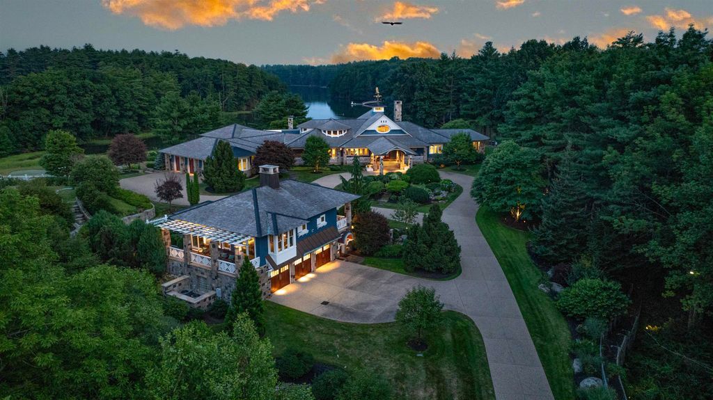 Villa Como Luxurious Estate Blending Elegant Living with Natural Beauty in New Hampshire Asking 10.95 Million 4