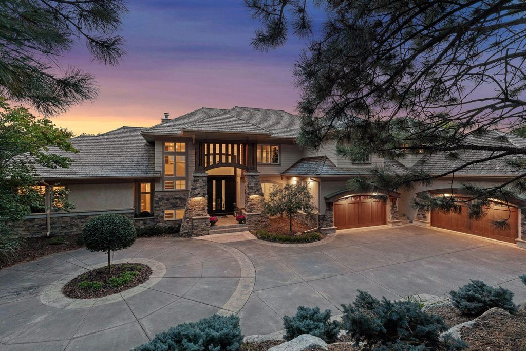3.18 Acre Minnesota Valley Gem Luxurious Residence Set Amidst Picturesque Rolling Hills Listed for 4.45 Million 4