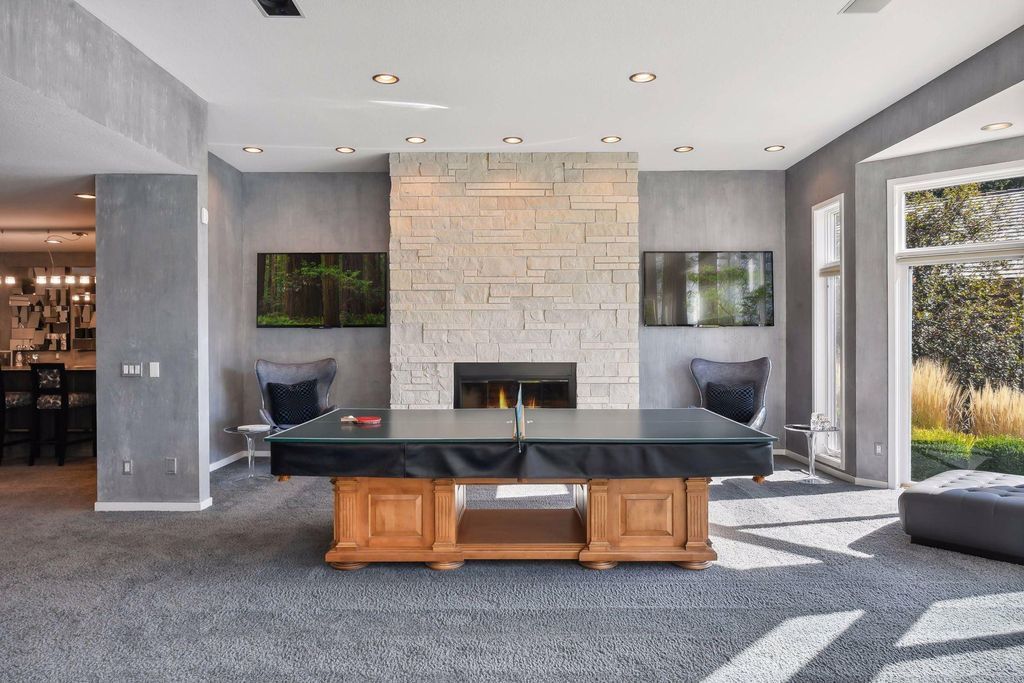 3.18 Acre Minnesota Valley Gem Luxurious Residence Set Amidst Picturesque Rolling Hills Listed for 4.45 Million 45