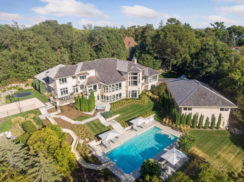 3.18 Acre Minnesota Valley Gem Luxurious Residence Set Amidst Picturesque Rolling Hills Listed for 4.45 Million 5