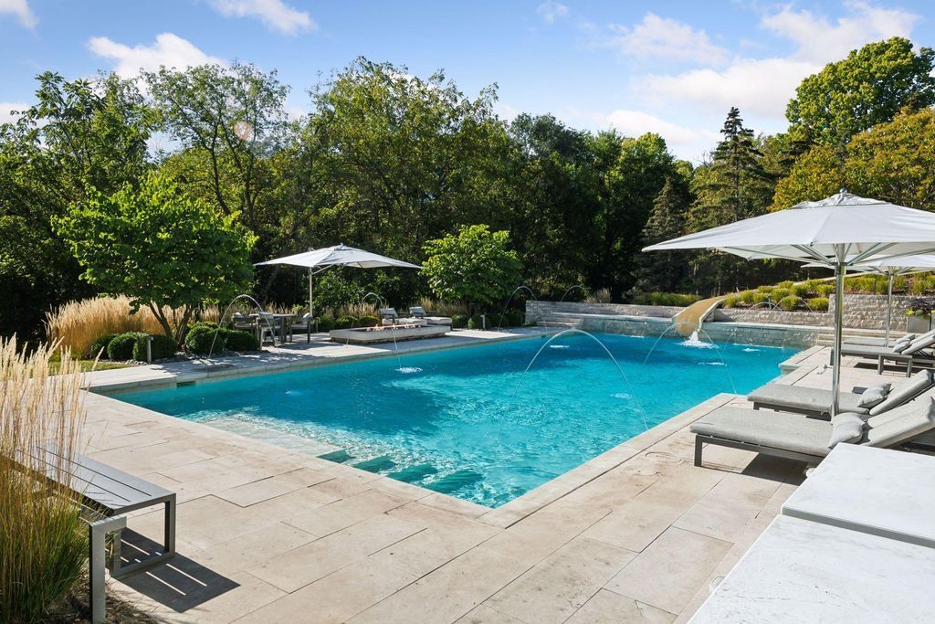 3.18 Acre Minnesota Valley Gem Luxurious Residence Set Amidst Picturesque Rolling Hills Listed for 4.45 Million 62