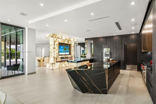 $36 Million Ultra-Luxury Waterfront Estate on Fort Lauderdale’s ...