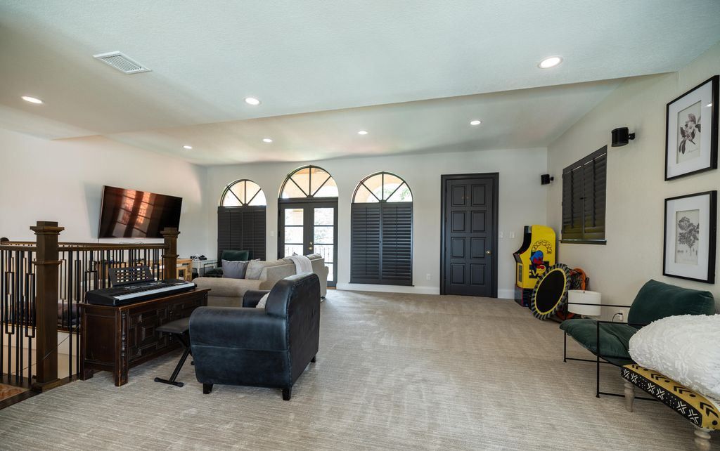 A Waterfront Masterpiece Stunning Two Story Residence with Expansive Lake and River Views – Asking 8.9 Million 33