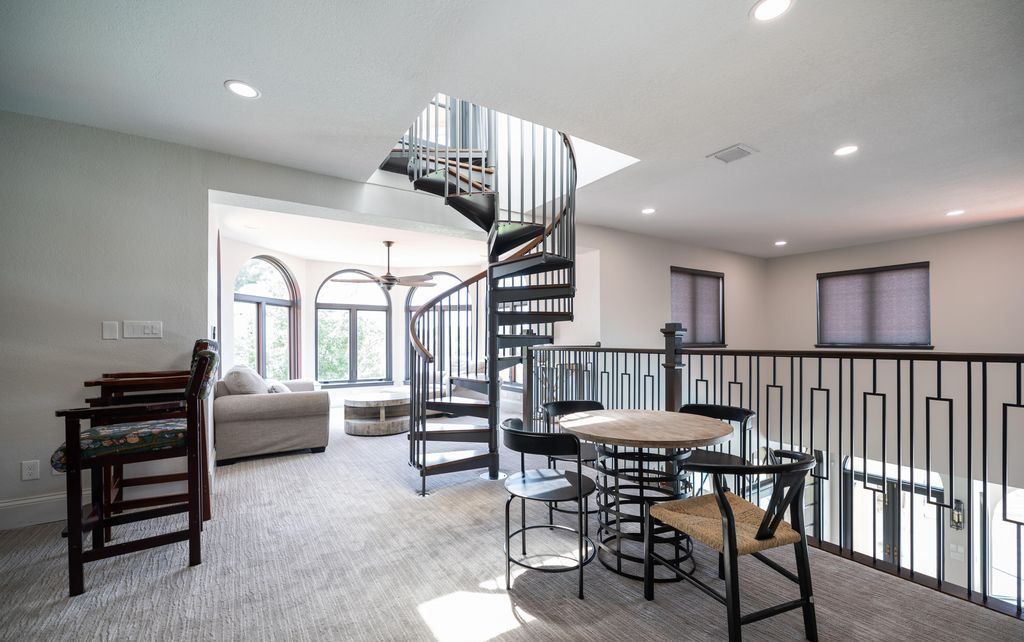A Waterfront Masterpiece Stunning Two Story Residence with Expansive Lake and River Views – Asking 8.9 Million 34