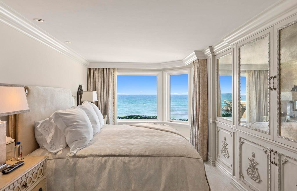 Californias Crown Jewel La Jollas Iconic Sand Castle Estate with Exclusive Private Beach Lists for 108 Million 31