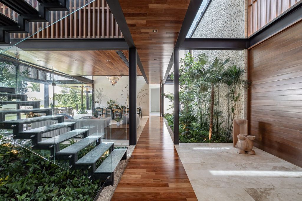 Casita Pegados in Mexico by R79 – Roberto Ramirez Pizarro 1