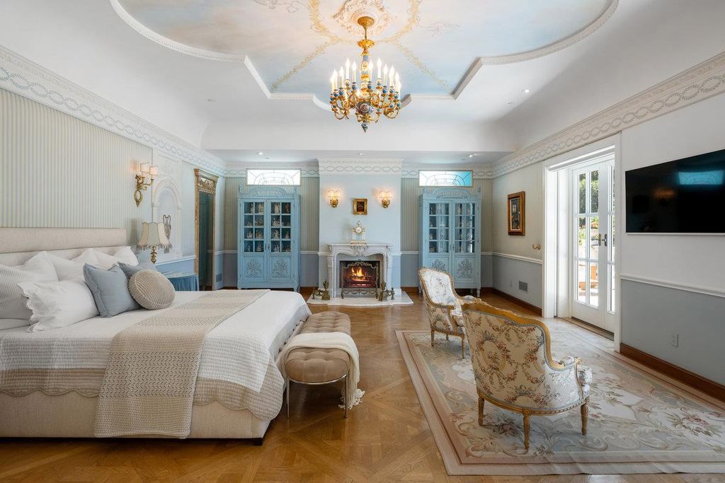 Chateau De La Lumiere Hillsboroughs French Inspired Gem of Art and Elegance for 19.9 Million 18