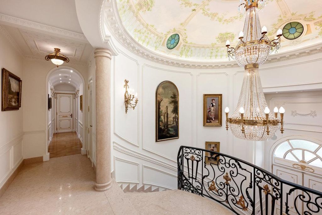 Chateau De La Lumiere Hillsboroughs French Inspired Gem of Art and Elegance for 19.9 Million 28