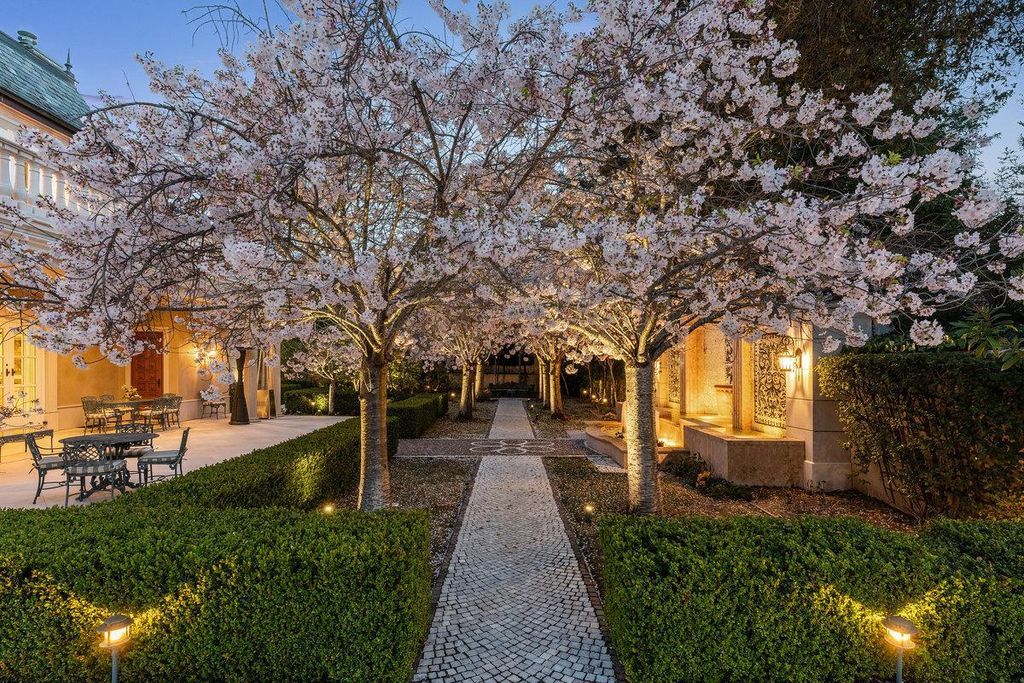 Chateau De La Lumiere Hillsboroughs French Inspired Gem of Art and Elegance for 19.9 Million 37