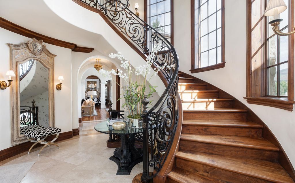 Colorado Estate Offering Luxurious Living Amid Natural Beauty Priced at 10.995 Million 14 1
