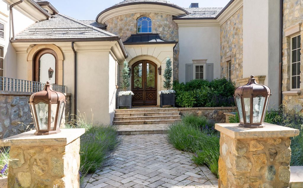 Colorado Estate Offering Luxurious Living Amid Natural Beauty Priced at 10.995 Million 28 1