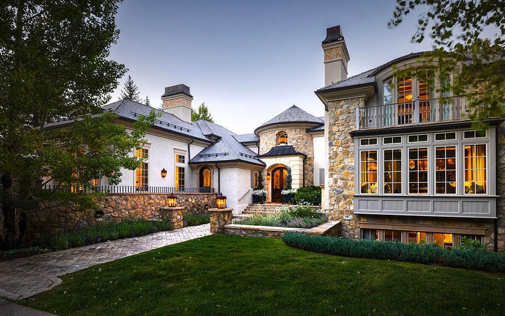 Colorado Estate Offering Luxurious Living Amid Natural Beauty Priced at 10.995 Million 3 1