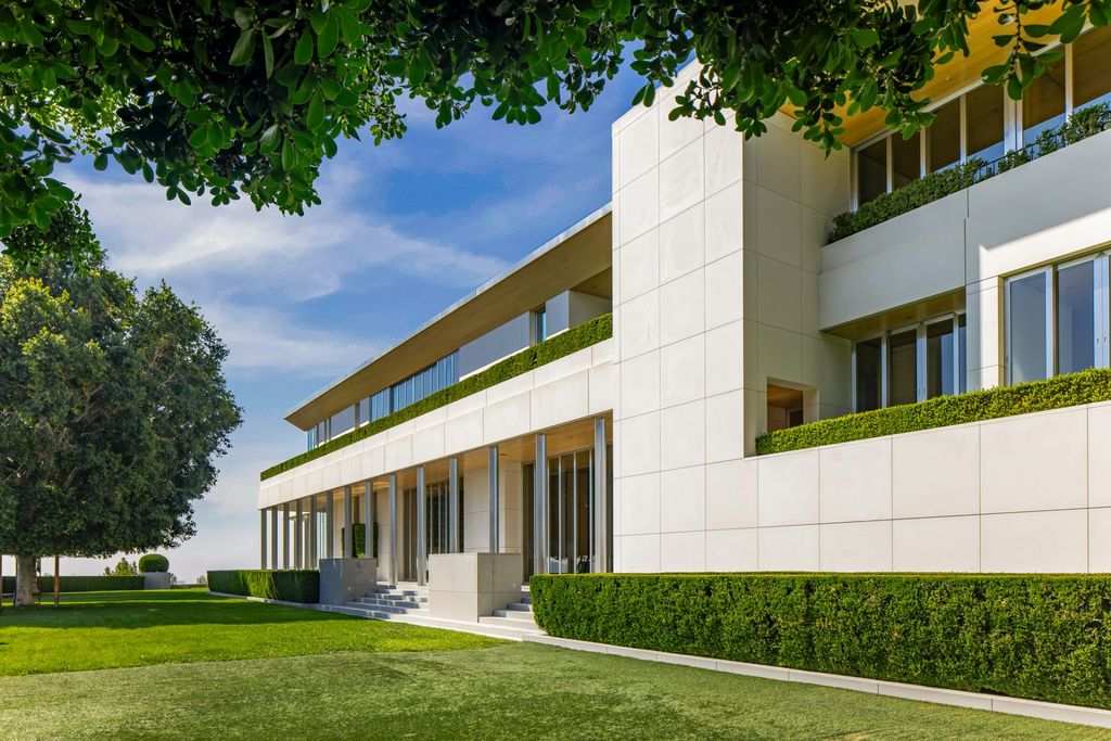 Ed Tuttles Angelo Estate One of Americas Great Contemporary Estates in Los Angeles Listed for 195 Million 12