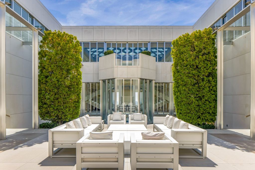 Ed Tuttles Angelo Estate One of Americas Great Contemporary Estates in Los Angeles Listed for 195 Million 21