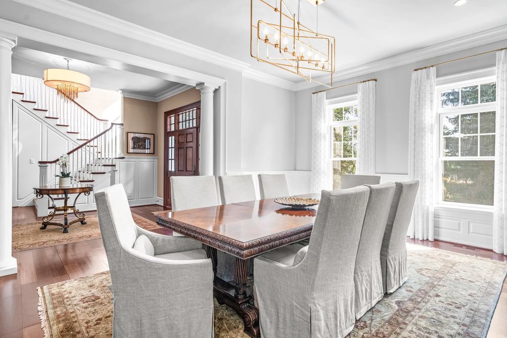 Exceptional Devon Estate on a Private 1.87 Acre Lot with Beautiful Landscaping and Hardscaping Listed for 3295000 13