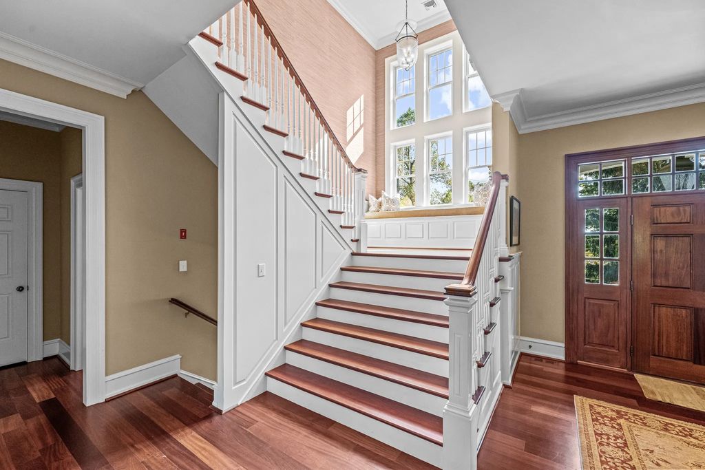 Exceptional Devon Estate on a Private 1.87 Acre Lot with Beautiful Landscaping and Hardscaping Listed for 3295000 32