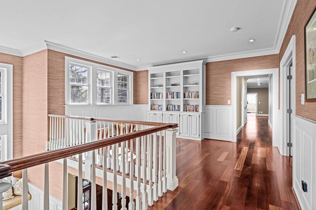 Exceptional Devon Estate on a Private 1.87 Acre Lot with Beautiful Landscaping and Hardscaping Listed for 3295000 35