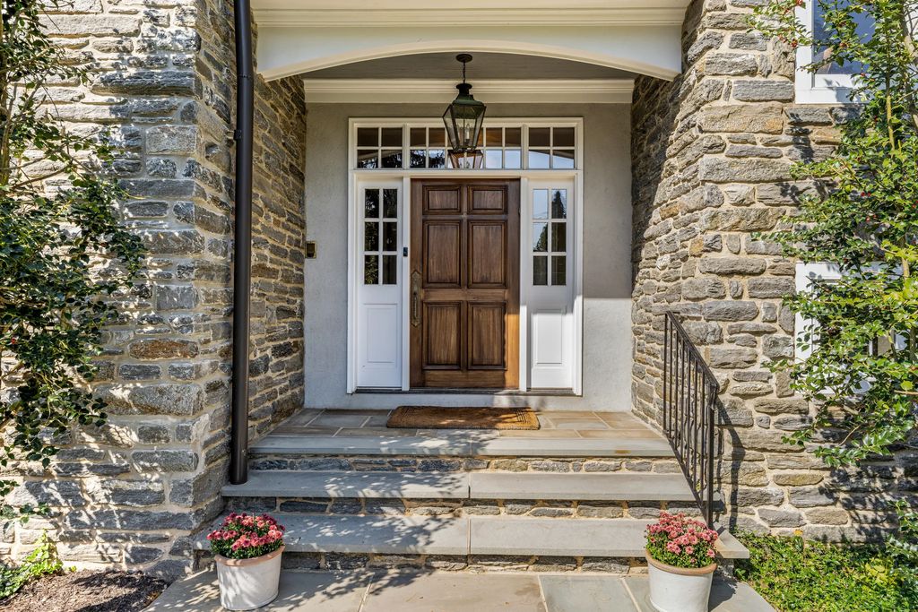Exceptional Devon Estate on a Private 1.87 Acre Lot with Beautiful Landscaping and Hardscaping Listed for 3295000 70