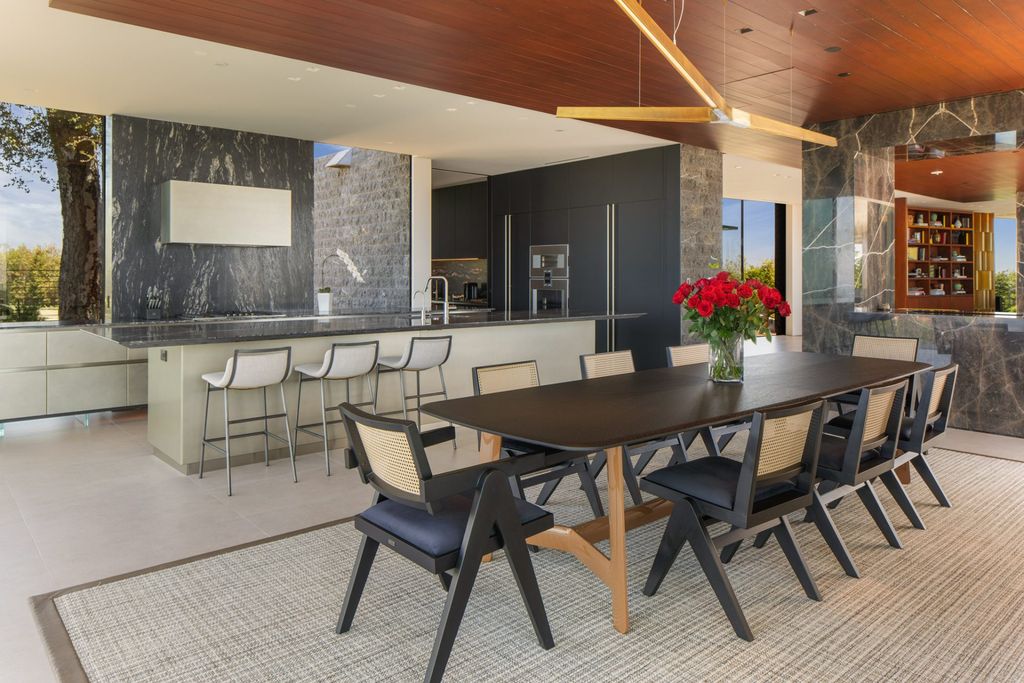 Exclusive Gated Contemporary Masterpiece Offering 360 Degree Views from Beverly Hills Asking 34995000 11