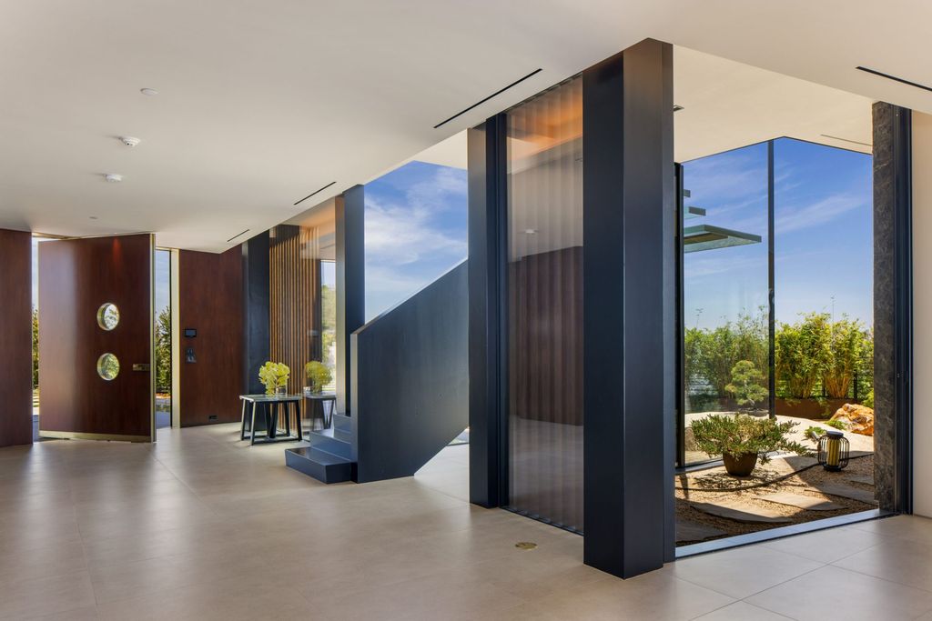 Exclusive Gated Contemporary Masterpiece Offering 360 Degree Views from Beverly Hills Asking 34995000 5