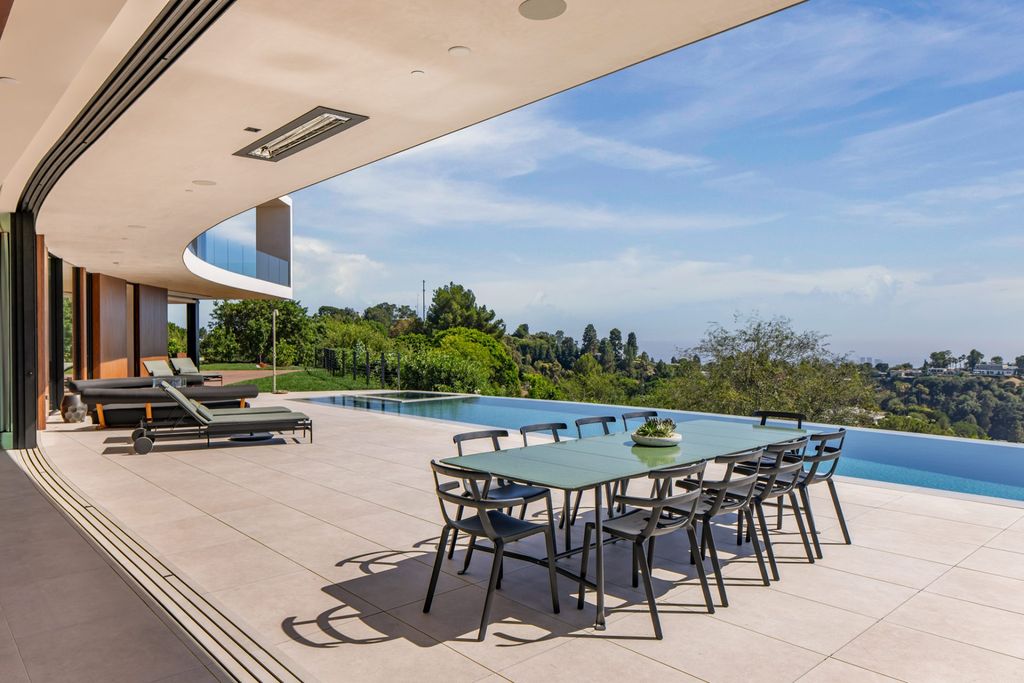 Exclusive Gated Contemporary Masterpiece Offering 360 Degree Views from Beverly Hills Asking 34995000 9