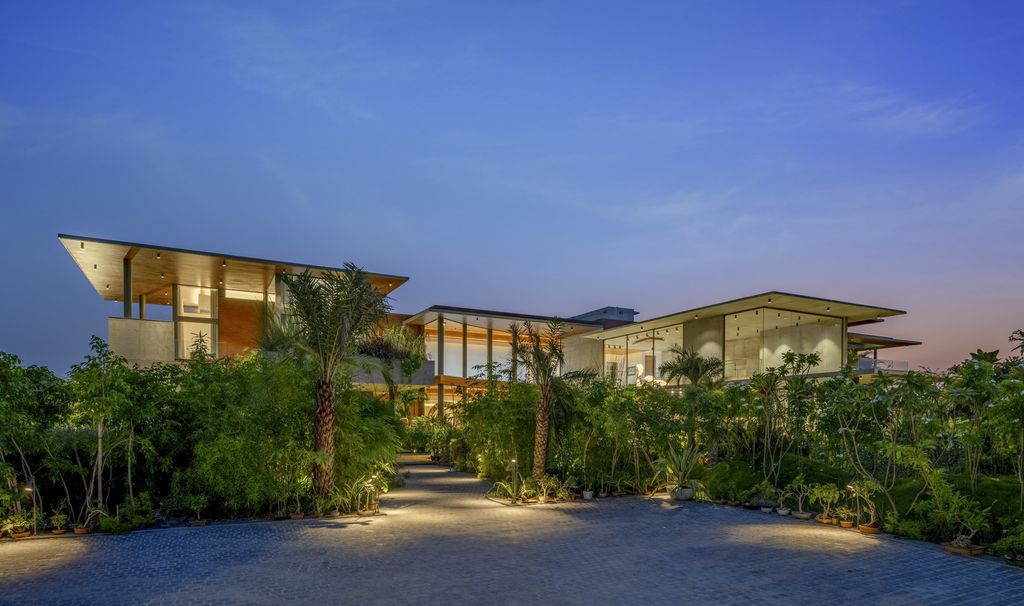 Forest of Joy House in India by Hiren Patel Architects 9